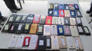 ५२ थान चोरीका मोबाइल सहित ४ जना पक्राउ