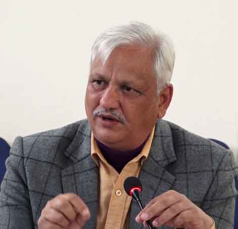 मूल्यवृद्धिले जनतालाई असर गर्ने कुरो अन्य देशमा कसरी बेहोरेको छ, अध्ययन गर्न जरुरी छ : मन्त्री भट्ट