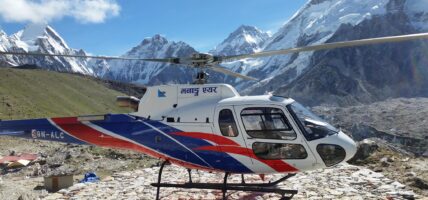 सोलुखुम्बुमा मनाङ एयरको हेलिकोप्टर दुर्घटना, पाँच जनाको शव भेटियो