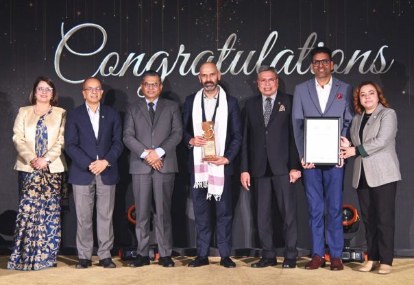 कर्पोरेट एक्सिलेन्स अवार्ड २०२५ नेपाल लाइफ इन्स्योरेन्सलाई